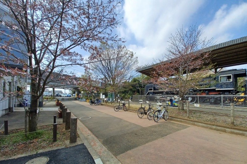 蒸気機関車や飛行機の展示もある「鎌ケ谷市 市制記念公園」